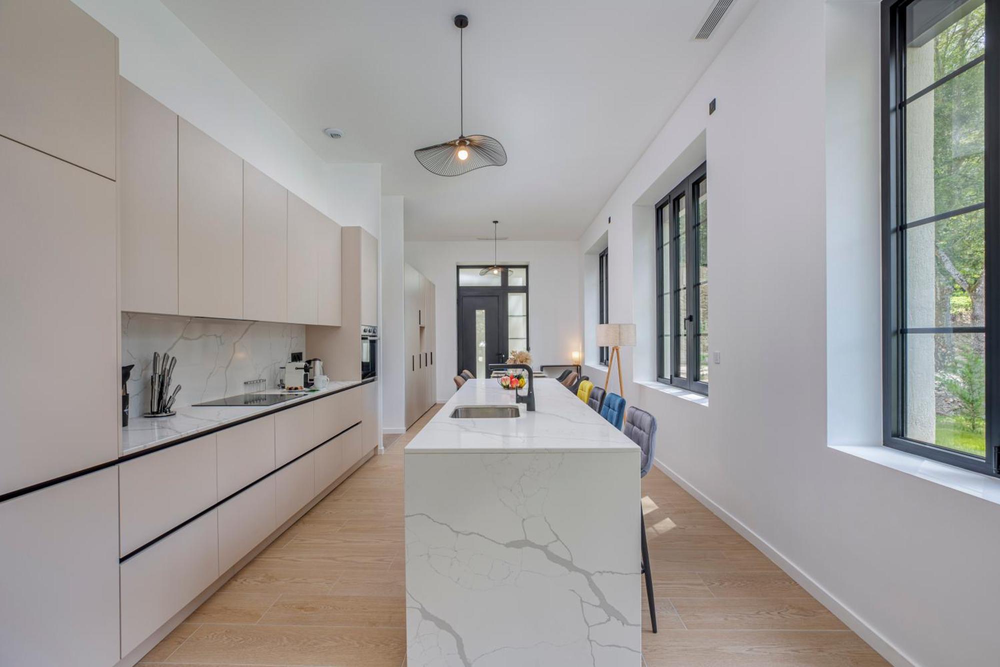 1 - Grand Appartement Spacieux Dans Un Chateau Du 17Eme Siecle, A 15Min De Lyon Vourles Exterior foto