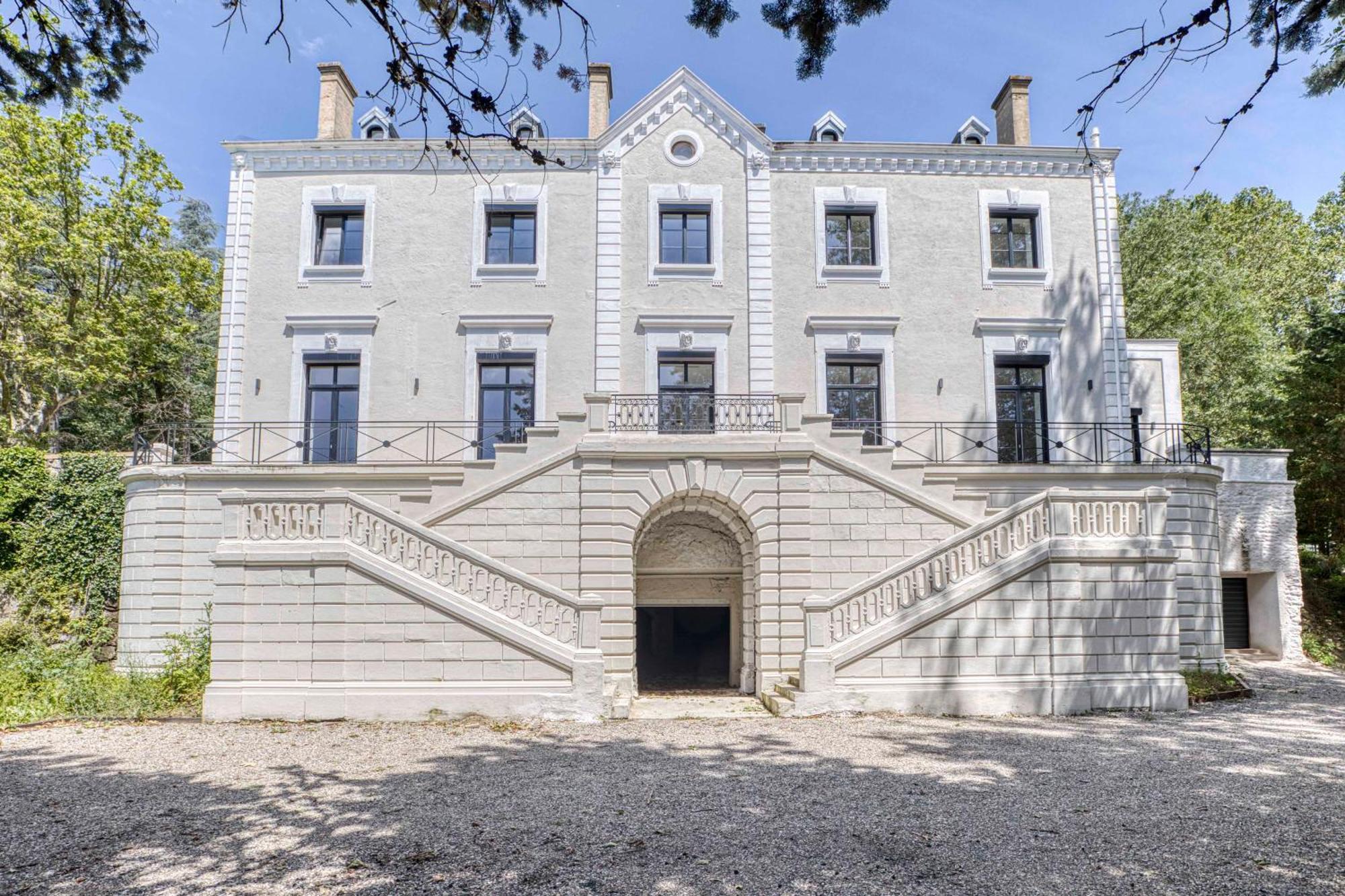 1 - Grand Appartement Spacieux Dans Un Chateau Du 17Eme Siecle, A 15Min De Lyon Vourles Exterior foto